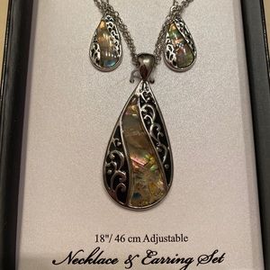 Necklace & Earring Set